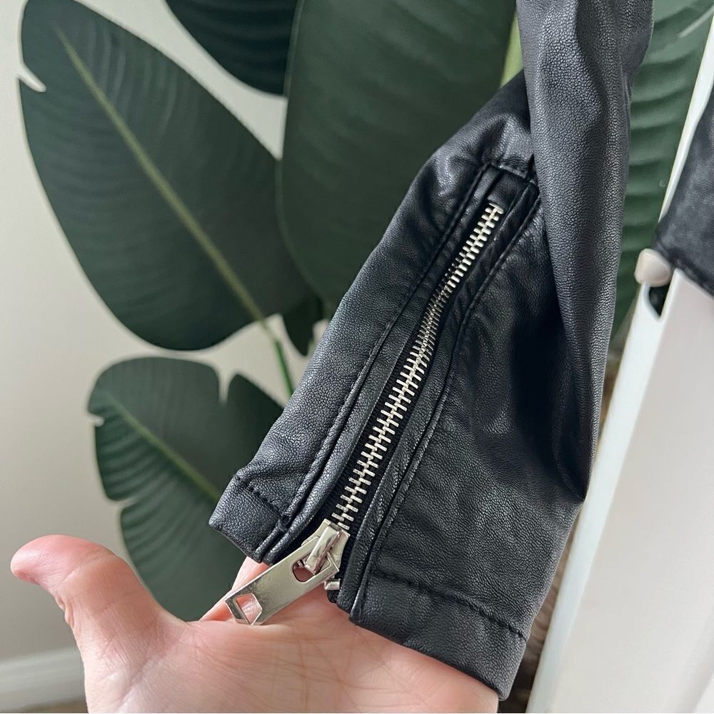 Blank NYC Quilted Faux Leather Moto Jacket - Picture 7 of 10